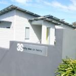 Stylish Holiday Unit - Accommodation Guide 0