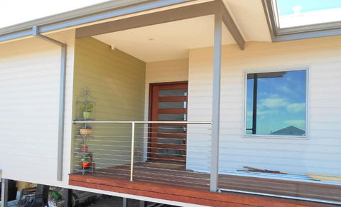 Lakeview - Accommodation Asia 5