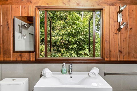 Daintree Holiday Homes La Vista - Accommodation Asia 5