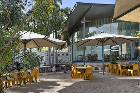 Capricorn Motel & Conference Centre - Accommodation Asia 0