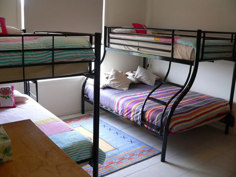 Lantauanan - Accommodation Asia 6