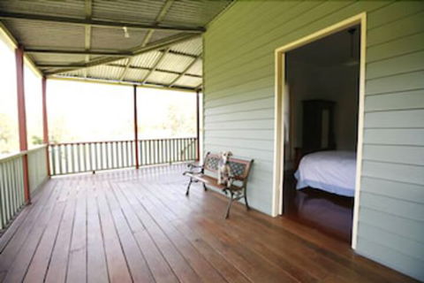 Singletons Retreat - Accommodation Asia 7