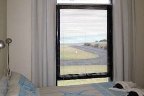 SeaShells Penneshaw - Accommodation Asia 7