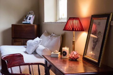 Clare Valley Heritage Retreat - Accommodation Guide 4