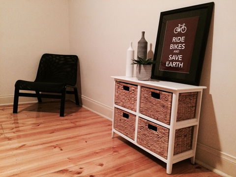 Lotte's Cottage - Accommodation Guide 5