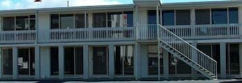 Slipway Hotel Motel - Accommodation Asia 0