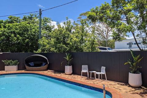 Noosa Sun Motel - Accommodation Asia 3