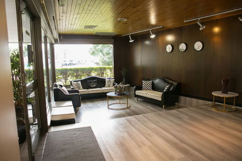Quality Inn The Willows - Accommodation Asia 4