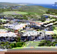 Margarets Beach Resort - Accommodation Asia