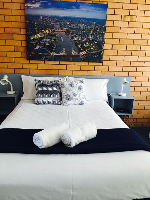 Bosuns Inn Motel - Accommodation Guide 6