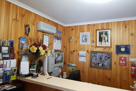 Kookaburra Motor Lodge - Accommodation Guide 1