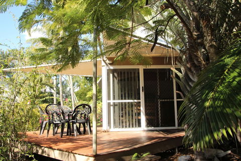 Kellys Beach Resort - Accommodation Guide 5