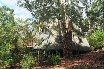 Green Leaves Cabin - Accommodation Asia 1
