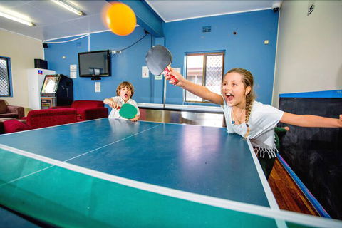 Reflections Holiday Parks Shaws Bay - Accommodation Guide 4