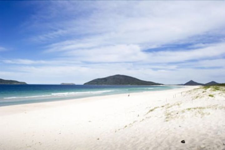 Hawks Nest NSW Accommodation China