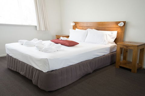 Beachside Holiday Apartments - Accommodation Asia 6