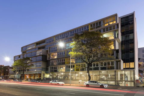 IStay Precinct Adelaide - Accommodation Asia 1