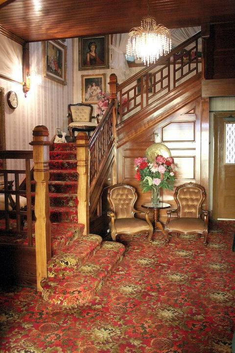 Motel Mayfair On Cavell - Accommodation Asia 3