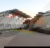 Route 66 Motor Inn - Accommodation Guide