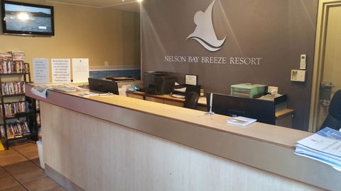 Nelson Bay Breeze Holiday Apartments - Accommodation Asia 4