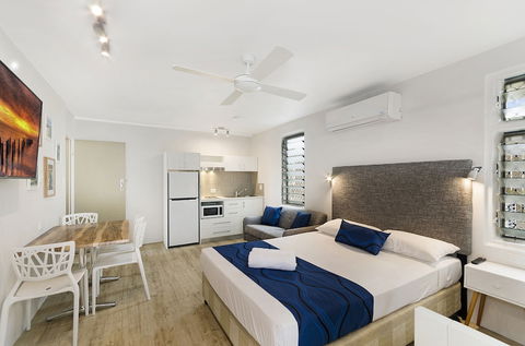 Beach House Motel - Accommodation Asia 6