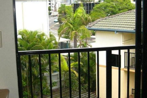 Sapphire Resort - Accommodation Asia 4