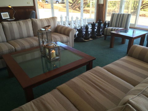 Views Pet Friendly Hotel â€“ Cape Schanck - Accommodation Asia 4