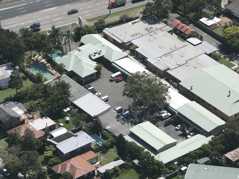 Abcot Inn - Accommodation Guide 1