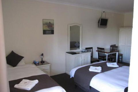 Aussie Settler Motel - Accommodation Guide 2