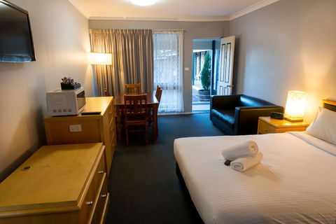 Old Maitland Inn - Accommodation Asia 3