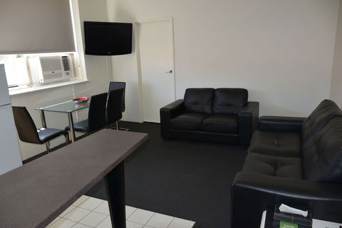 Apartments On Flemington - Accommodation Asia 2