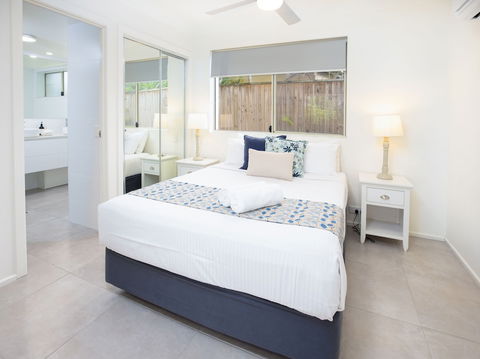Noosa River Palms - Accommodation Asia 1