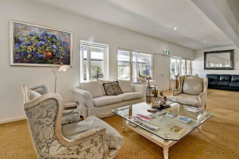 Bundanoon Lodge - Accommodation Guide 7