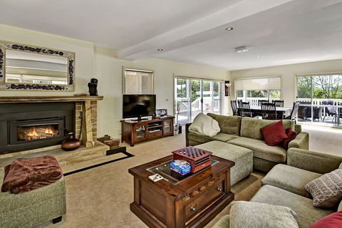 Bundanoon Lodge - Accommodation Guide 5