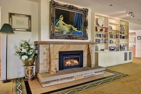 Bundanoon Lodge - Accommodation Guide 3