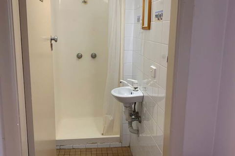 Burwood Bed And Breakfast - Accommodation Asia 5