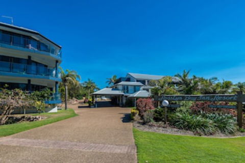 Rosslyn Bay Resort - Accommodation Asia 0