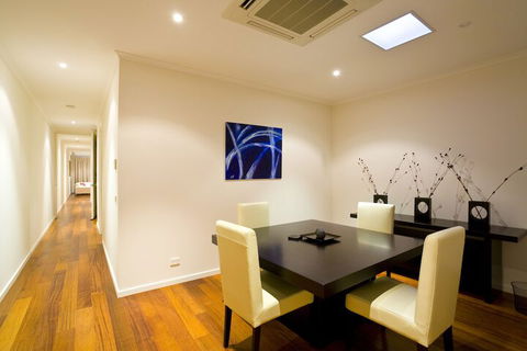 Indulge Apartments Langtree - Accommodation Asia 5