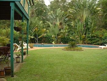 Riviera Bed And Breakfast - Accommodation Guide 4