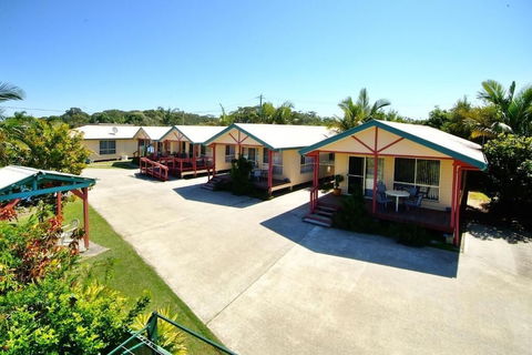 Dolphin Sands Holiday Villas - Accommodation Asia 3
