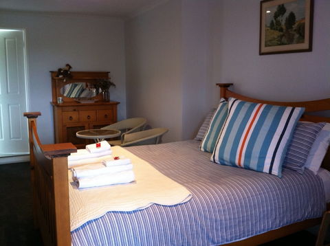 Corinella On The Esplanade Bed & Breakfast - Accommodation Guide 6