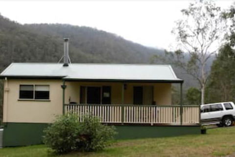 Goomburra Forest Retreat - Accommodation Guide 1