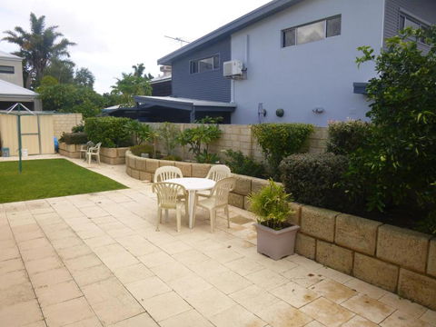 Santa Maria Executive B & B Fremantle - Accommodation Asia 4