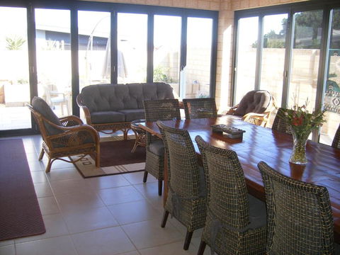Santa Maria Executive B & B Fremantle - Accommodation Asia 5