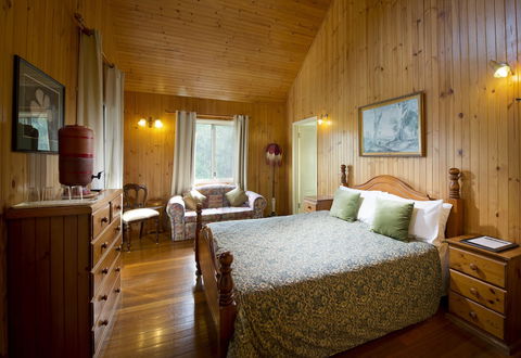 Glass House Mountains Ecolodge - Accommodation Guide 6