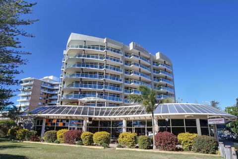 Northpoint Apartments - Accommodation Asia 3