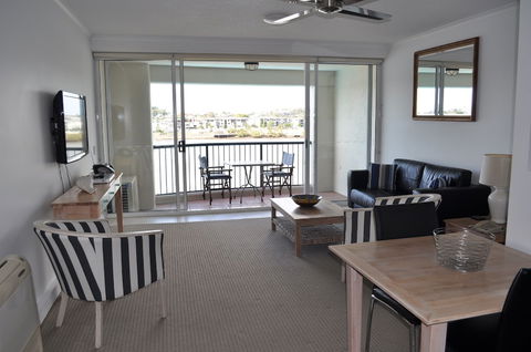 Goldsborough Place Apartments - Accommodation Guide 3
