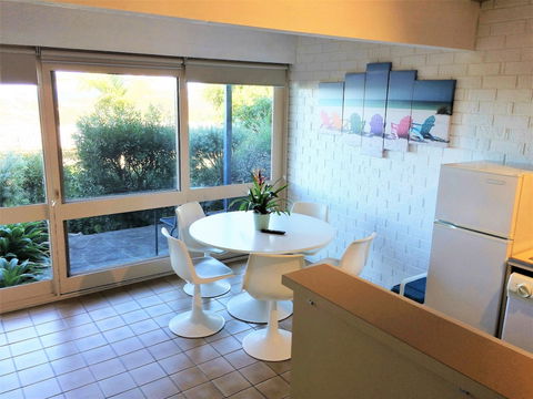 Pacific Heights Holiday Apartments & Munn's Tower House - Accommodation Asia 0