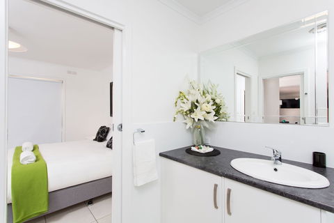 Mildura Holiday Villas - Accommodation Asia 5