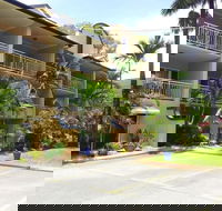 The York Beachfront Holiday Apartments - Accommodation Asia